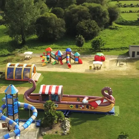 Monaco Parc Camping Longny-les-Villages